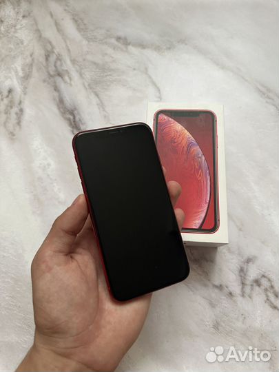 Телефон iPhone Xr 64Gb