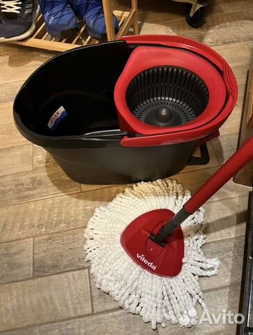 Швабра с отжимом и ведром vileda новый