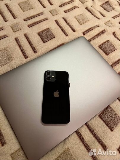 iPhone 12 mini, 64 ГБ