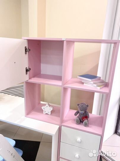 Письменный стол