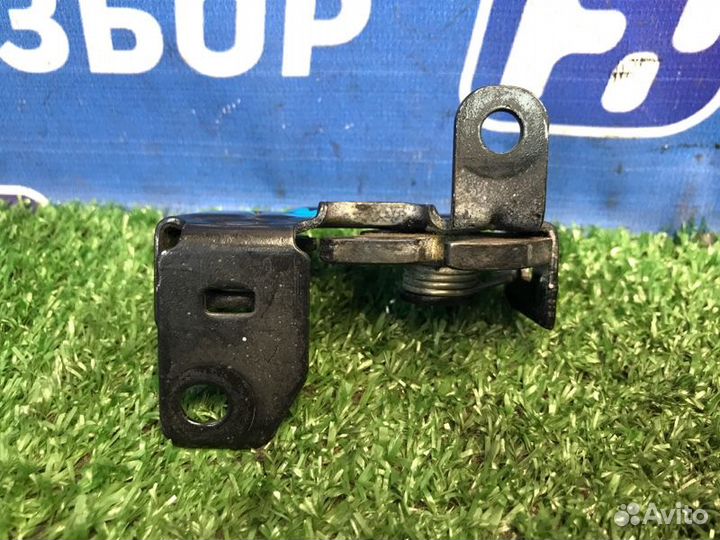 Замок капота Mercedes S-Class W217 S-klasse coupe