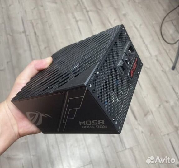 Блок питания asus ROG thor 850W
