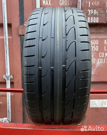 Bridgestone Potenza S001 225/35 R18 87Y