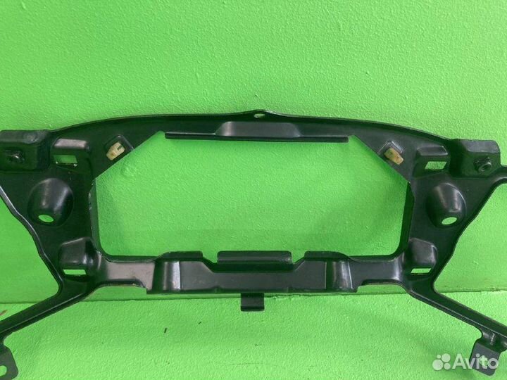 Кронштейн панели кабины mercedes-benz actros MP II