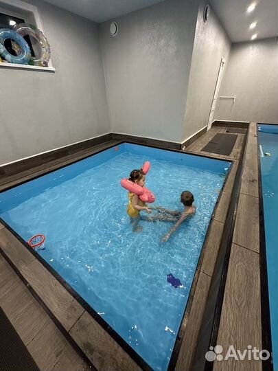 Сауна с теплым бассейном и детской площадкой