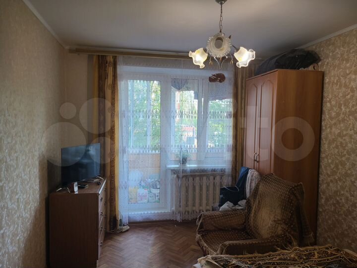 2-к. квартира, 56 м², 2/5 эт.