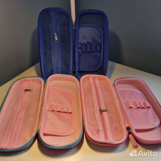 Пенал школьный новый