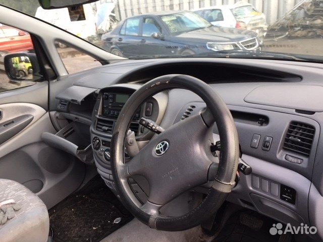 Разбор на запчасти Toyota Previa (Estima)