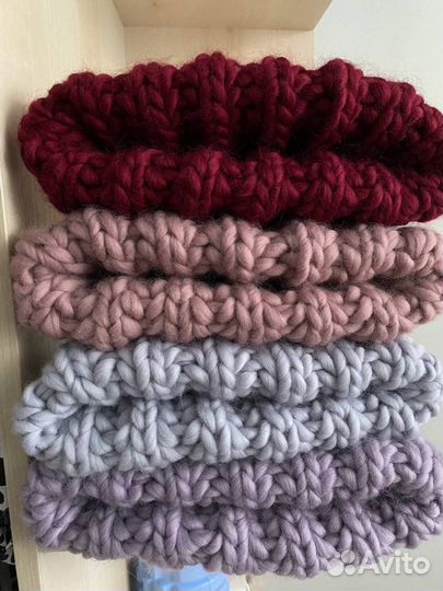 Шапка женская ручной работы