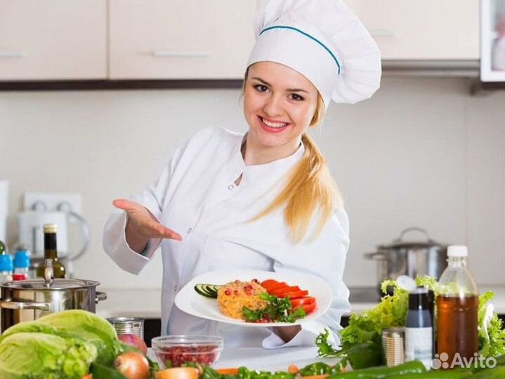 Повар школьной столовой