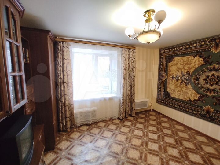 1-к. квартира, 28 м², 1/9 эт.