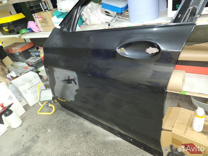Передняя левая дверь на BMW X4 (G 02)
