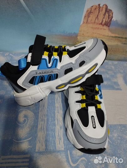 Кроссовки для мальчика