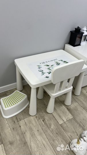 Деьскиц столик и стул IKEA