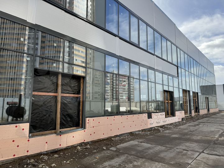 Видовое помещение 270 м² под кафе. Высокий трафик