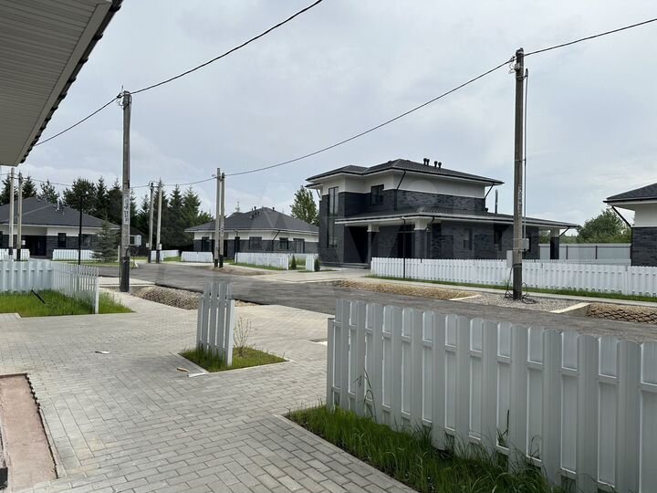 Коттедж 180 м² на участке 7,7 сот.