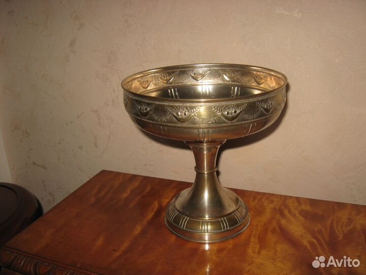 Антиквариат ваза красавица оригинал