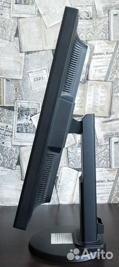 Монитор NEC E222W 22