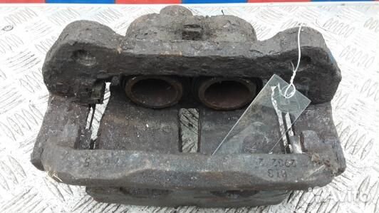 Суппорт тормозной передний правый land rover disco