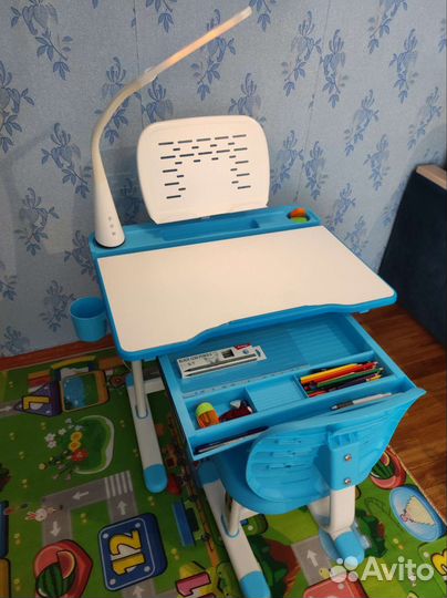 Растущая парта и стул