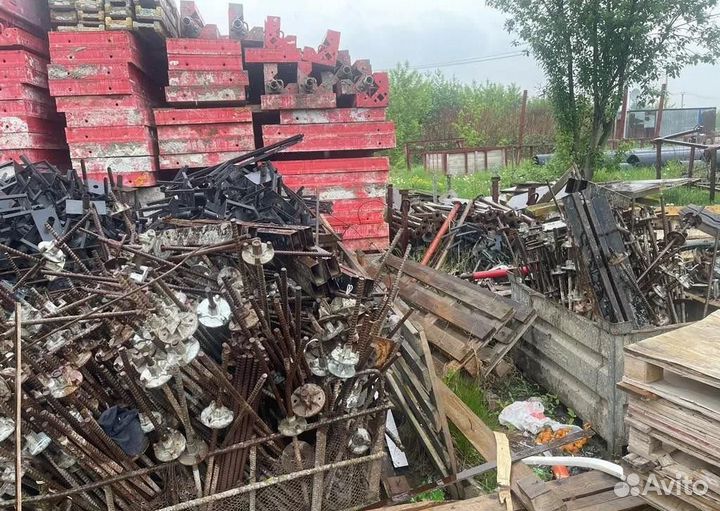 Опалубка на телескопических стойках