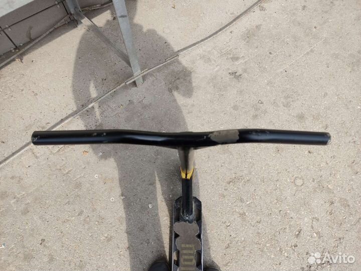 Трюковой самокат