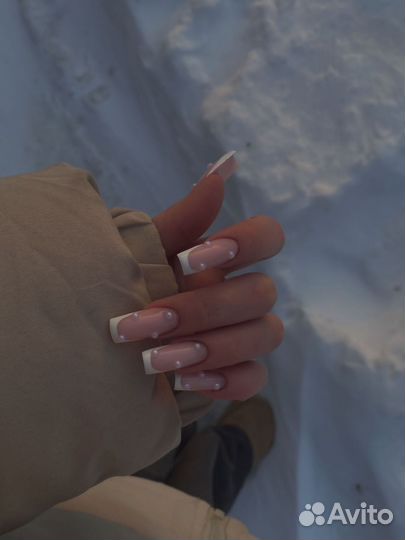 Маникюр, наращивание ногтей