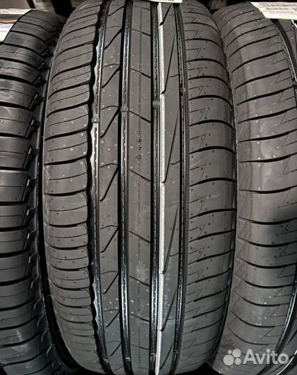 Ikon Tyres Autograph Aqua 3 215/60 R16 99