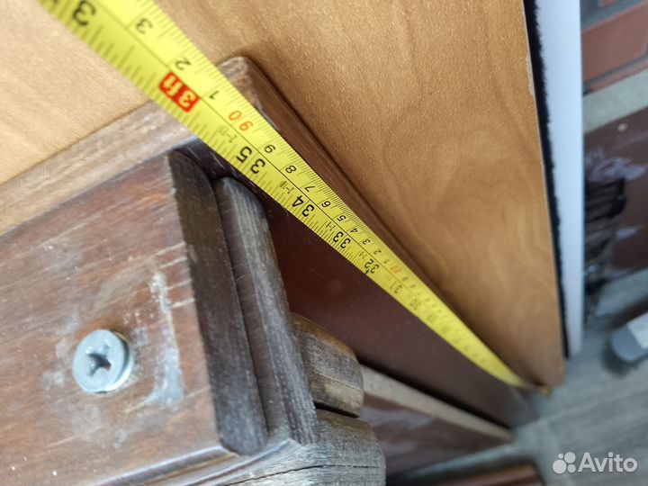 Столы кухонный и журнальный 2 шт