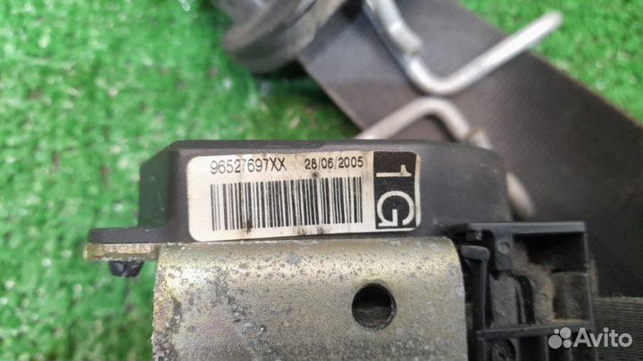 Ремень безопасности передний левый Citroen C4 5D