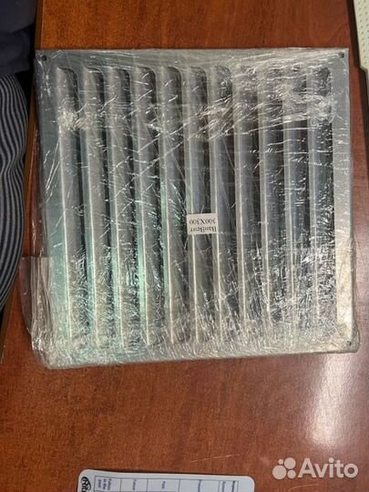 Вентрешетка стальная 300х300