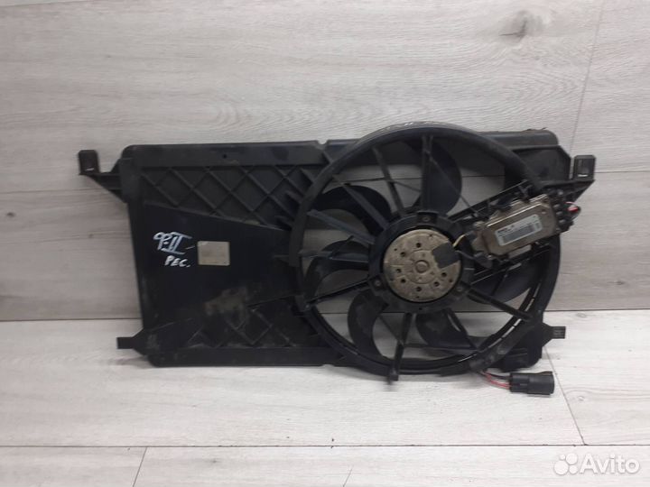 Вентилятор радиатора Ford Focus 2 / C-Max