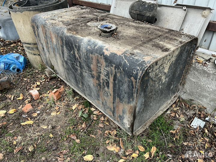 Топливный бак на камаз 350