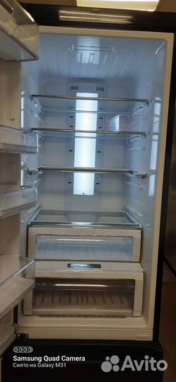 Холодильник Samsung No Frost Чёрное стекло 2м