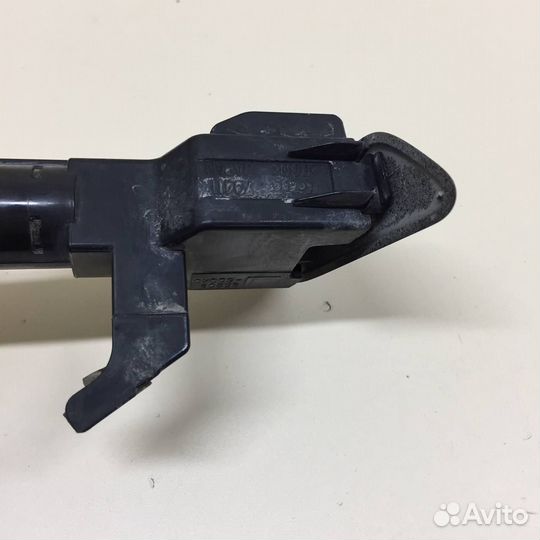 Форсунка омывателя фары Toyota Land Cruiser Prado