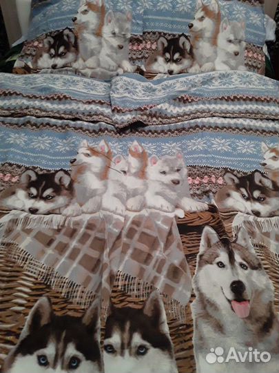 Продаю постельное белье 2-х спальное,два пододеяль