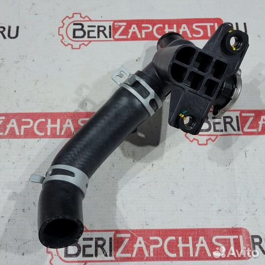 Тройник системы охлаждения Kia Rio FB G4FG