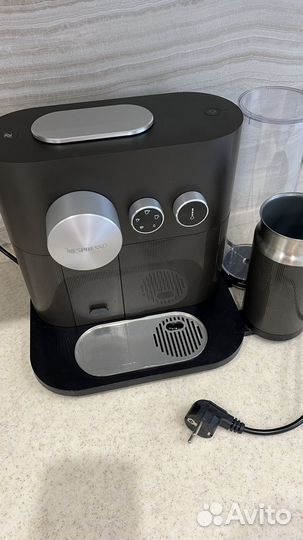 Кофемашина DeLonghi Nespresso EN355.GAE
