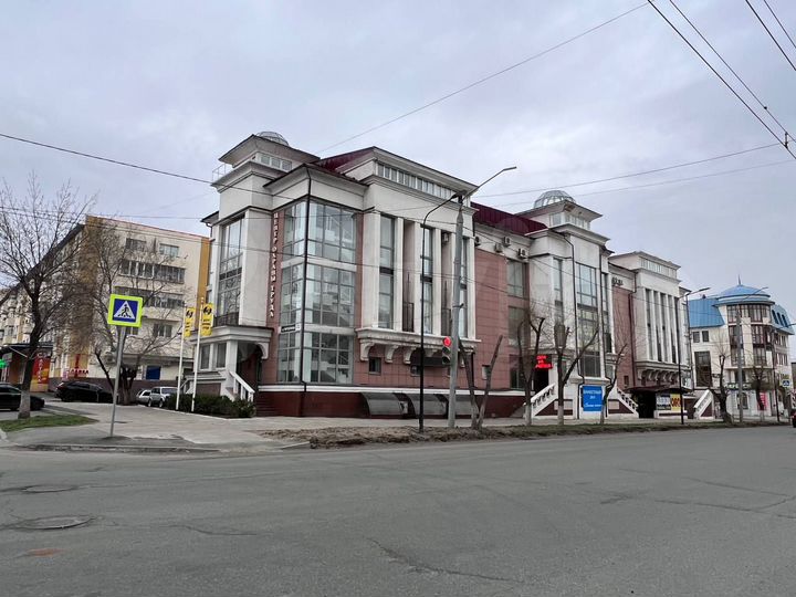 Офис, 525 м²