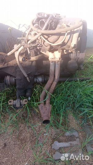 Двигатель с коробкой