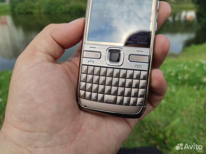 Nokia E72 Bronze Qwerty смартфон