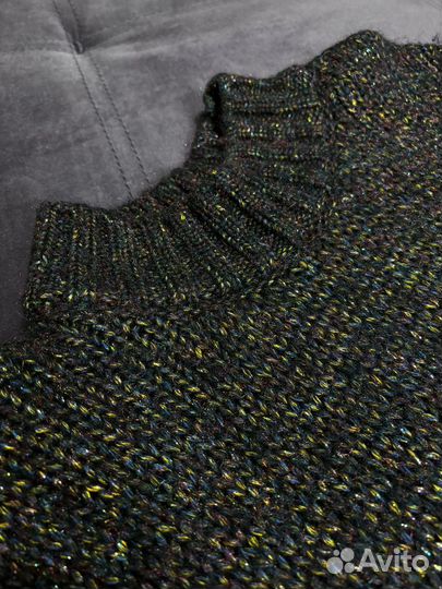 Свитер женский