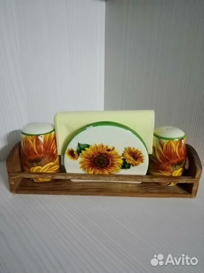 Набор для специй и салфетница