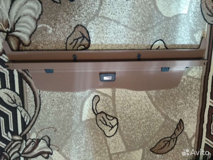 Шторка багажника