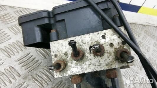 Блок ABS chrysler pacifica 1 (83F04KW01)