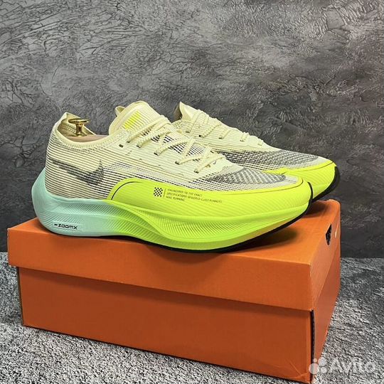 Кроссовки Nike ZoomX Vaporfly