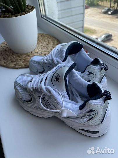 Кроссовки new balance 530