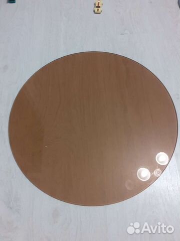 Столешница из заколенного стекла