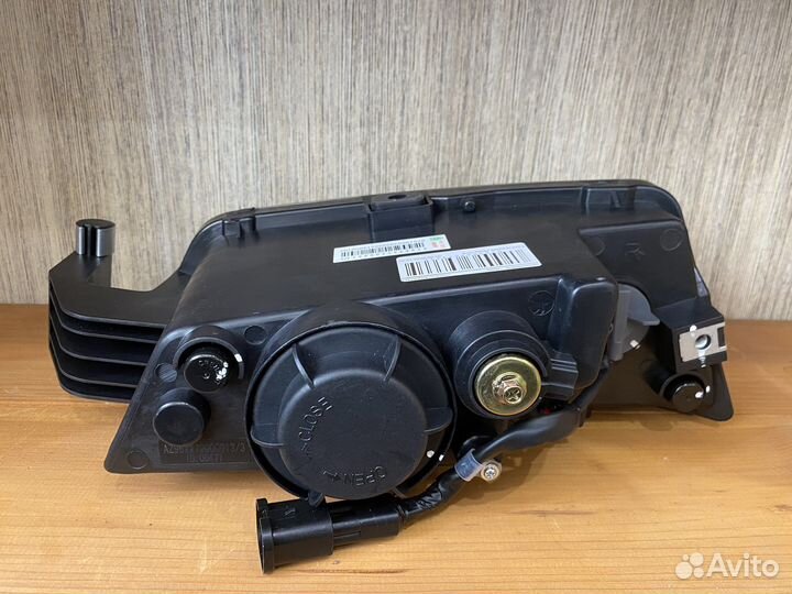 Фара противотуманная правая птф Sitrak C7H MAX