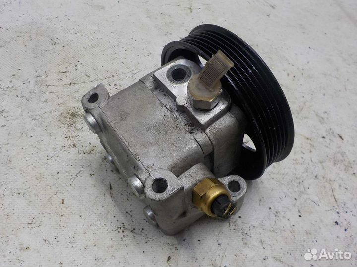Насос гидроусилителя Ford Focus 2
